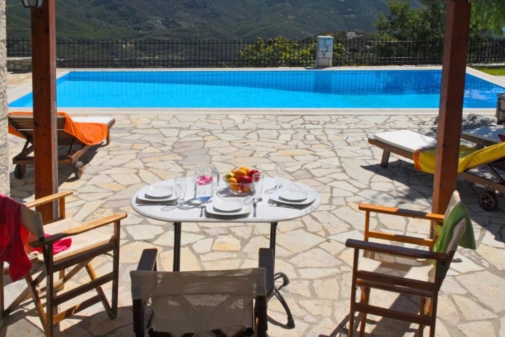 Lefkada Villas By Omikron Selections Vavkeri Exterior photo